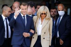 koronavirus covid francie macron