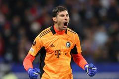 Florin Nita v zápase EL Lyon - Sparta