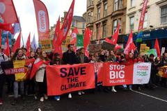 cop26 glasgow protest pochod za klima
