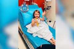 Australanům se podařilo najít čtyřletou Cleo Smithovou, která před osmnácti dny zmizela ze stanu