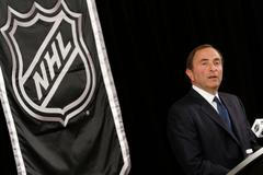 Komisionář NHL Gary Bettman