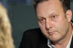 Excesy v protidrogové politice mě frustrovaly, schopní lidé odcházejí, říká Mravčík