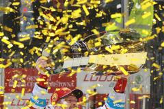 hokej, extraliga 2021/2022, finále, 6. zápas, Sparta - Třinec, oslavy Třince