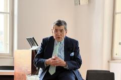 geoffrey nice právník