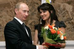 Anna Nětrebková na archivních záběrech