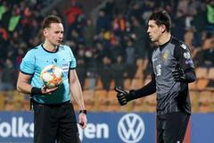 fotbal, Euro 2020, kvalifikace, Arménie - Řecko, rozhodčí Pawel Raczkowski