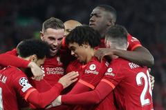 Fotbalisté Liverpoolu slaví gól v semifinále Ligy mistrů s Villarrealem