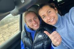 Darja Lopatecká a Eva Slaninková na cestě z Užhorodu do Prahy