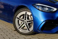 kolo detail Mercedes