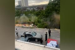 Najednou zmizely desítky metrů silnice. Dva muži unikli sesuvu půdy jen o vteřiny