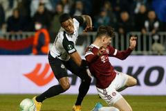 Ricardo Gomes a Martin Vitík v odvetě 2. kola EKL Partizan - Sparta