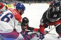 David Krejčí a Damon Severson v semifinále MS 2022 Česko - Kanada