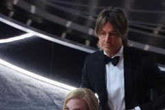 Zděšená Nicole Kidmanová je senzací internetu. Regovala tak na facku na oscarovém pódiu