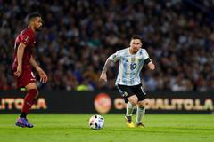 World Cup - South American Qualifiers - Argentina v Venezuela