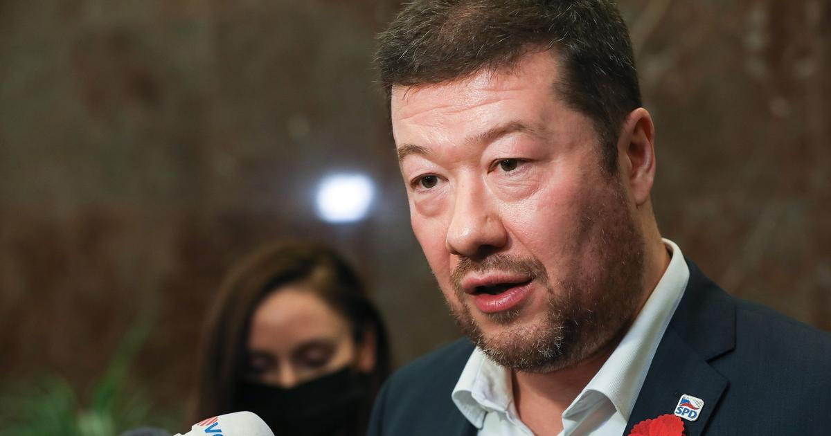 Za závažný trestný čin automaticky vyhoštění. Koalice podle Okamury chce přitvrdit