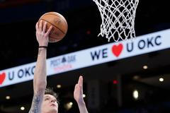 basketbal, NBA 2021/2022, Oklahoma City Thunder - Sacramento Kings, Vít Krejčí