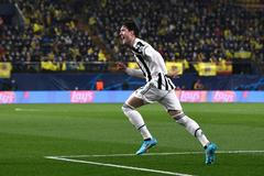 fotbal, Liga mistrů 2021/2022, Villarreal - Juventus, Dušan Vlahovič, gól, radost