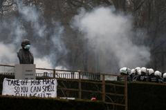 Protesty proti covidu v Bruselu
