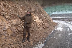 Záběry z videa, které v roce 2019 zveřejnil Hrad. Miloš Balák v něm tvrdí, že se ničeho nelegálního nedopustil. O tři roky později ho soud poslal do vězení.