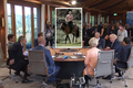 Lídři na summitu G-7 žertovali o Putinově polonahé fotce