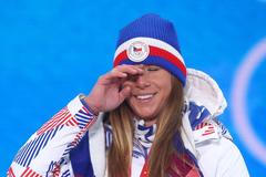 Ester Ledecká se zlatou medailí za paralelní slalom v Pekingu 2022