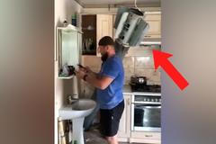 Ukrajinec má v koupelně bombu