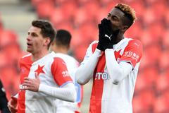 Utkání 20. kola první fotbalové ligy Slavia Praha - MFK Karviná