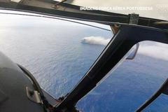 Felicity Ace, loď s hořícími auty u Azorských ostrovů, únor 2022, omezené použití!