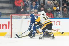 hokej, NHL 2021/2022, Toronto Maple Leafs - Pittsburgh Penguins, David Kämpf