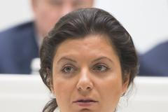 „Buď vyhrajeme, nebo to skončí špatně pro lidstvo.“ Putinova vrchní propagandistka vyhrožuje světu