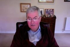 „Nemotorná armáda má šanci zvítězit.“ Britský generál o vyhlídkách Rusů na Ukrajině