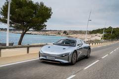 Mercedes EQXX na cestě na Azurové pobřeží