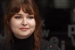 Ve filmu bylo osazenstvo vlaku vtipnější, říká účastnice skutečné mimořádné události