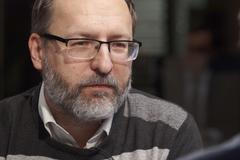 Na rozdíl od soutěžících se nemohu ztrapnit. Když jsou dobří, porazí mě, říká doktor Vševěd