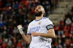 Karim Benzema slaví gól Realu Madrid v zápase španělské ligy proti Mallorce