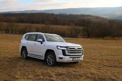 Toyota Land Cruiser 300