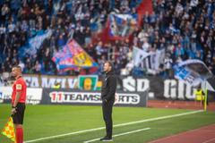 fotbal, Fortuna:Liga 2021/2022, Baník Ostrava - Slovácko, trenér Ondřej Smetana