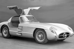 Mercedes-Benz 300 SLR Uhlenhaut