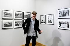 Tomáš Pospěch uvádí výstavu Pavla Vavrouška Nová Sedlice v pražské Leica Gallery