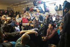 Fotografie, kterou ve sklepě pořídil chlapec tajně ukrytým mobilem.