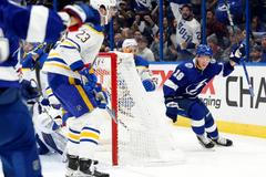hokej, NHL 2021/2022, Tampa Bay Lightning - Buffalo Sabres, Ondřej Palát