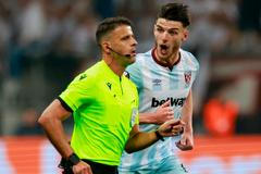 fotbal, Evropská liga 2021/2022, odveta semifinále, Eintracht Frankfurt - West Ham United, Declan Rice