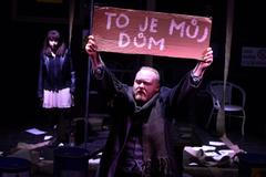 Pan Ein a problém požární bezpečnosti