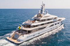 Party na moři skončila. Takhle vypadají zabavené opulentní jachty ruských oligarchů