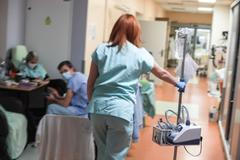 Chirurgický JIP Nemocnice Liberec - Koronavirus, lékaři, sestry, doktoři, pacienti, covid-19