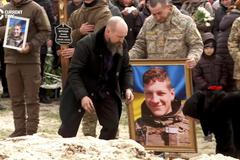 Ruští bratři padli při obraně Ukrajiny. Otec je pohřbil a chystá se zpět na frontu