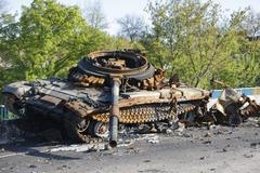 Živě: Ošetřoval zraněné vojáky a přežil výbuch granátu. Svědectví Čecha z Ukrajiny