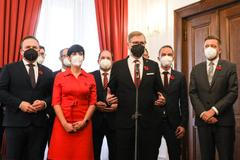 Spolu, Piráti, STAN, PirStan, KDU-ČSL, ODS, TOP 09, koalice, koaliční smlouva, podpis, dohoda, vláda, Petr Fiala, Vít Rakušan, Markéta Pekarová Adamová, Marian Jurečka, Ivan Bartoš