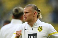 Friendly - A match for peace and the end of war in Ukraine - Borussia Dortmund v Dynamo Kyiv