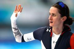 Martina Sáblíková v cíli závodu rychlobruslařek na 5000 m na ZOH v Pekingu 2022